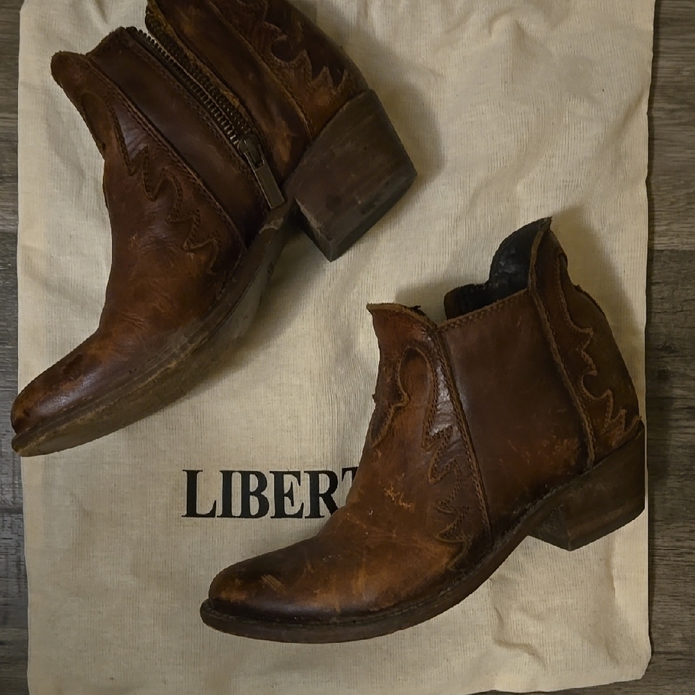 Liberty Women's Brown Leather Boots